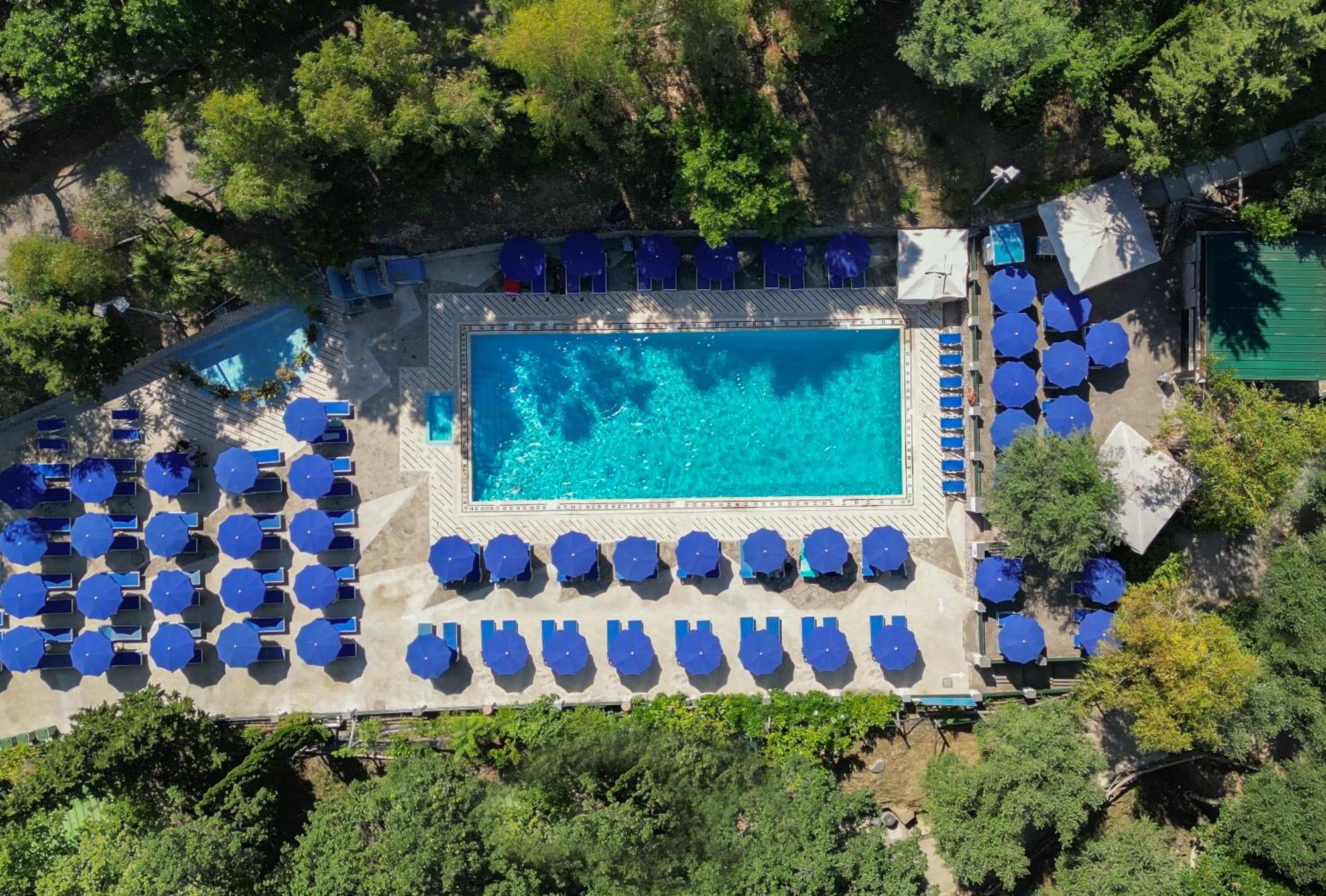 Village Camping Santa Fortunata - Campogaio Península Sorrentina Exterior foto